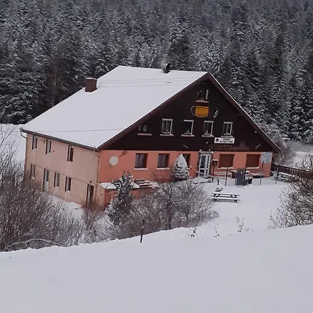 Domaine Des Hauts Viaux Hotel *