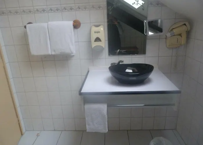 Domaine Des Hauts Viaux 酒店